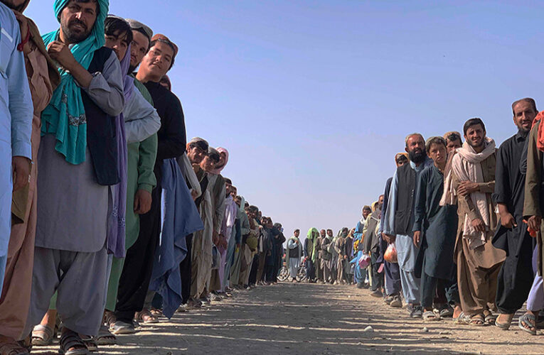 An Afghan-Canadian Father Is Desperate to See His Kids